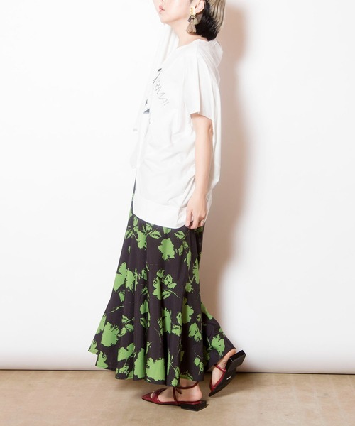 OSMOSIS（オズモーシス）の「プリントセミマーメイドスカート（スカート・レディース・ブラック×ホワイト/ブラック×グリーン・ONE SIZE）」の8枚目の写真