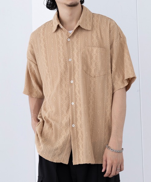 HAUS(ハウス)の「【HAUS】ジャカードストライプシャツ 242-3920-2(シャツ/ブラウス・メンズ・ブラック/ベージュ・M/L)」の1枚目の写真