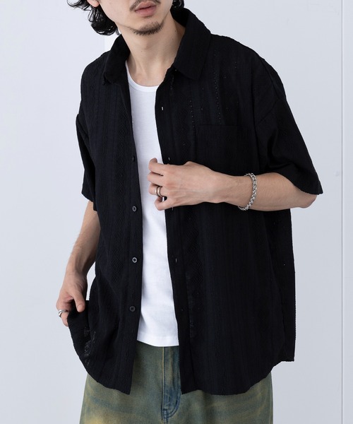 HAUS(ハウス)の「【HAUS】ジャカードストライプシャツ 242-3920-2(シャツ/ブラウス・メンズ・ブラック/ベージュ・M/L)」の2枚目の写真