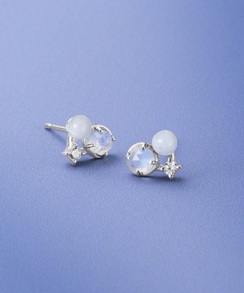 Summer Collection】K10ホワイトゴールド ピアス（ピアス（両耳用 