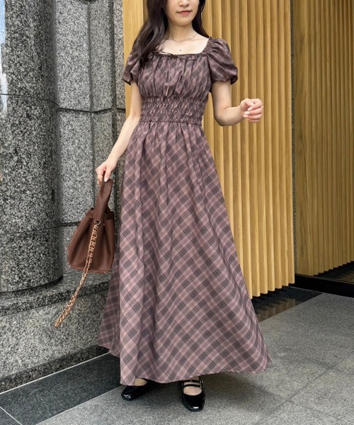 one after another NICE CLAUP（ワンアフターアナザーナイスクラップ）の「【WEB限定/REVIVAL】NCエンブレム付きトライアングルバッグ（ショルダーバッグ・レディース・アイボリー/ブラック/ブラウン・FREE）」の13枚目の写真