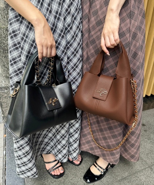 WEB限定/REVIVAL】NCエンブレム付きトライアングルバッグ（ショルダー