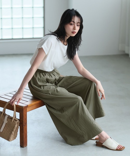 itto...（イット）の「ナチュラルワッシャーワイドパンツ（スラックス・レディース・ブラック/カーキ/サンドグレー・M）」の7枚目の写真