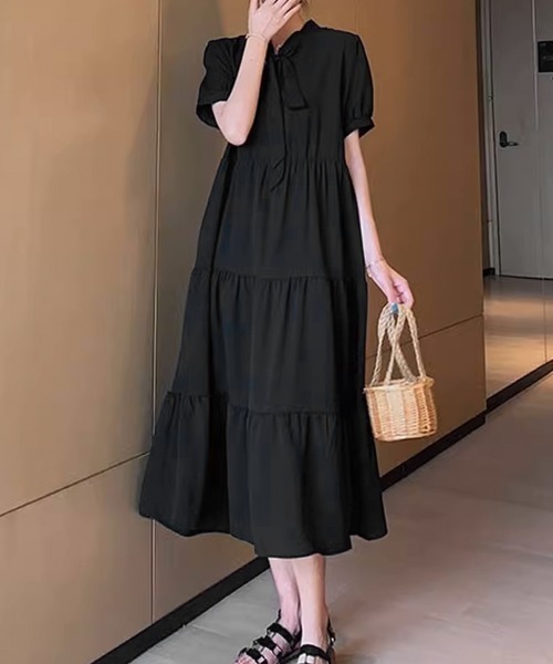 Miniministore(ミニミニストア)の「リボンタイ ティアードワンピースミモレ丈(ワンピース・レディース・ブラック・M/XL/L)」の2枚目の写真