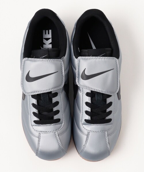 NIKE(ナイキ)の「NIKE / Cortez SE(スニーカー・メンズ・グレー・27.0cm/28.5cm/27.5cm/26.5cm/29.0cm/28.0cm/26.0cm)」の5枚目の写真