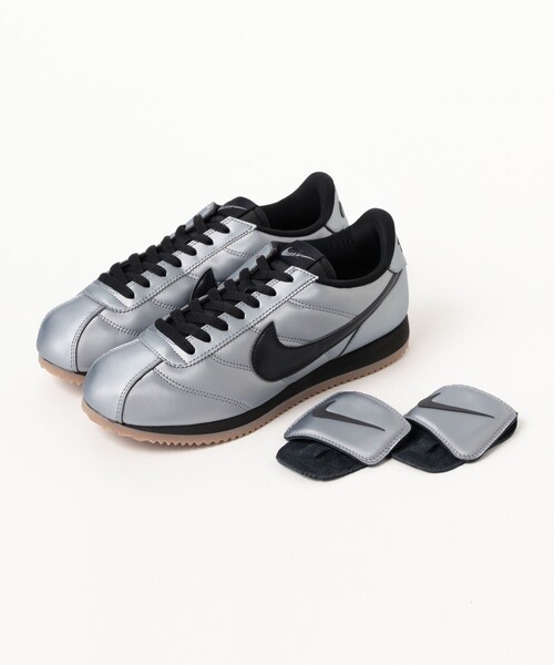 NIKE(ナイキ)の「NIKE / Cortez SE(スニーカー・メンズ・グレー・27.0cm/28.5cm/27.5cm/26.5cm/29.0cm/28.0cm/26.0cm)」の7枚目の写真