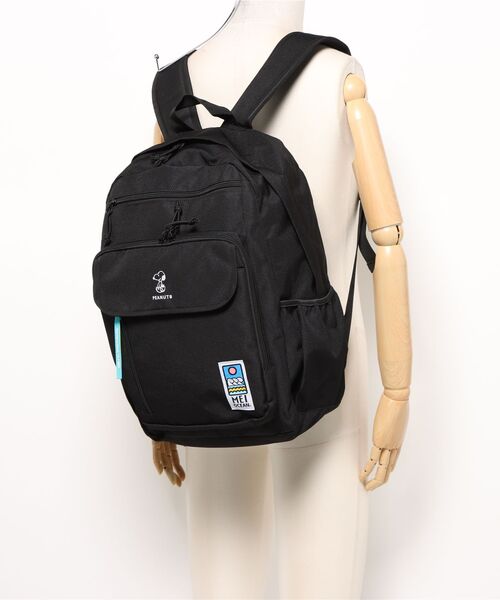 MEI OCEAN(メイオーシャン)の「MEI OCEAN バックパック スヌーピーコラボ 28L(ST)(バックパック/リュック・メンズ・ブラック・FREE)」の5枚目の写真