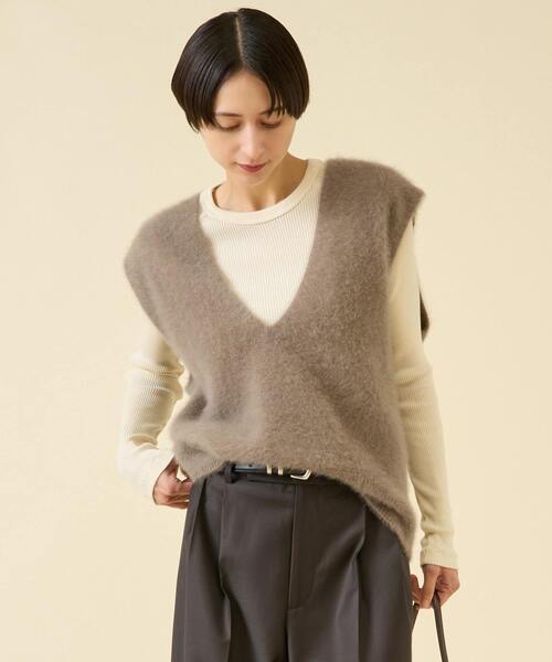 martinique（マルティニーク）の「フェイクファーベスト（ベスト