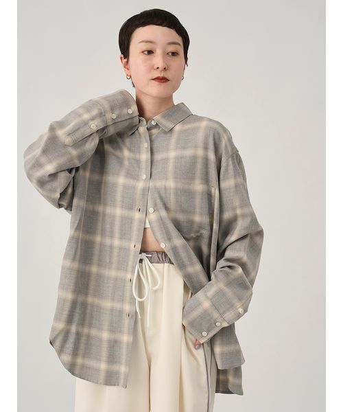 emmi（エミ）の「チェックオーバーシャツ（シャツ/ブラウス・レディース・ネイビー/ブラック/グレー・F）」の11枚目の写真