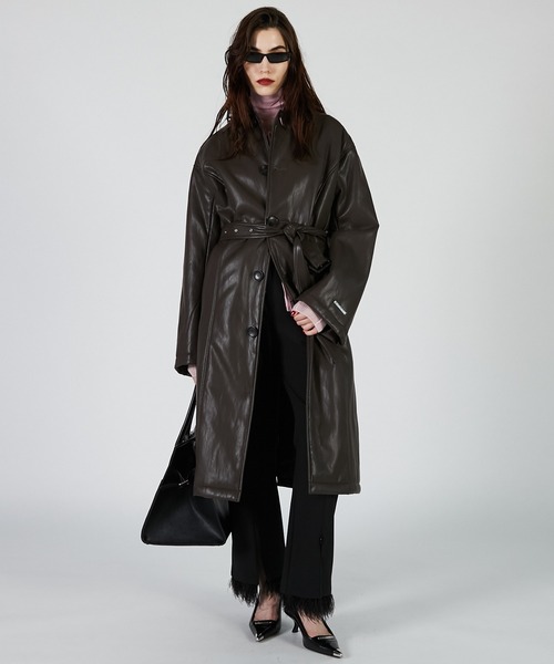 PRANK PROJECT（プランクプロジェクト）の「ヴィーガンレザーオーバーロングコート / Vegan Leather Overlong Coat（ステンカラーコート・レディース・ブラック/ブラウン・FREE）」の12枚目の写真
