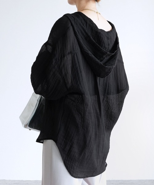 reca（レカ）の「クリンクル加工フード付きシアーシャツ（シャツ/ブラウス・レディース・ブラウン/オフホワイト/ブラック/ブルー/イエロー・FREE）」の16枚目の写真