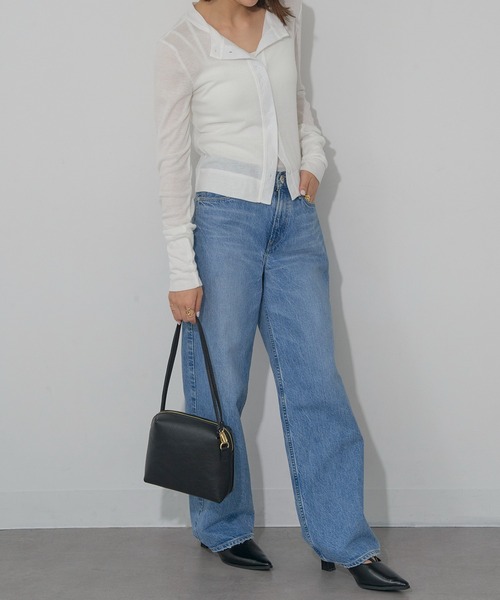 AULENTTI(オウレンティ)の「【AULENTTI】イタリアンレザー ラウンドジップショルダーバッグ(ショルダーバッグ・レディース・ブラック/ベージュ/ライトブラウン・FREE)」の22枚目の写真