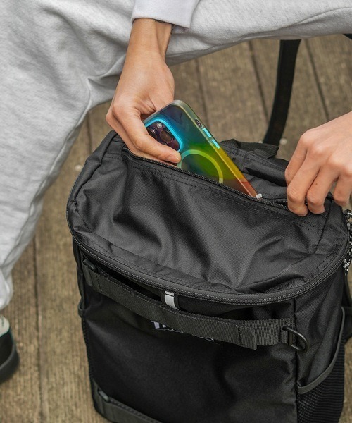 THRASHER（スラッシャー）の「【THRASHER/スラッシャー】BackPack　Box Kids 20L  撥水加工　リフレクター　スクエアデザイン バックパック（バックパック/リュック・メンズ・ブラック/ブラック系その他/ブラック×ホワイト・FREE）」の14枚目の写真