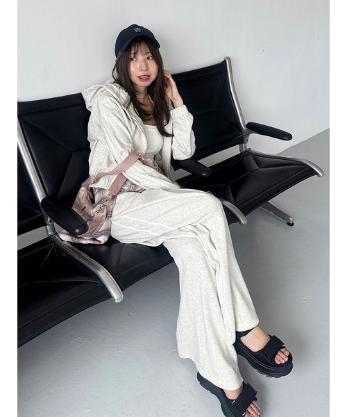 【新品未使用】SNIDEL♡UVカットパーカー ホワイト SNIDEL - 完売🎀新作新品💫SNIDEL スナイデルUVカットパーカー