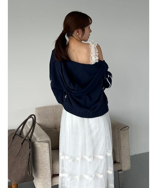 SNIDEL(スナイデル)の「【WEB限定カラーあり】UVカットフーディパーカー(パーカー・レディース・グレー/グリーン/ネイビー/ライトピンク/その他・F)」の19枚目の写真