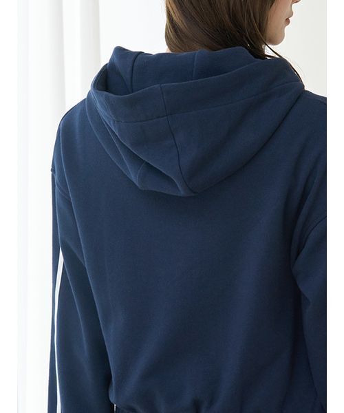 【正規品】♥️スナイデル UVカットフーディパーカー⭐️新品タグ付き⭐️フラワー スナイデル SNIDEL UVフーディパーカー （FLOWER