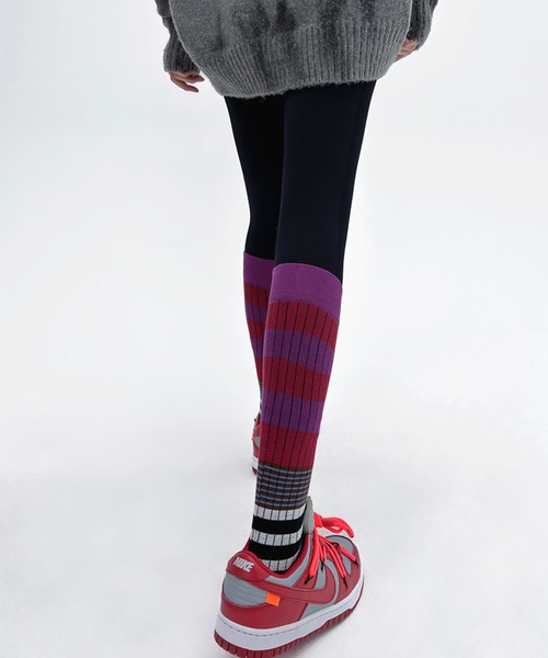 SANSeLF（サンセルフ）の「【SANSeLF】カラーブロッキングストライプロングソックス  saa25a034（ソックス/靴下・レディース・ピンク/グリーン/ブラウン/パープル・FREE）」の18枚目の写真