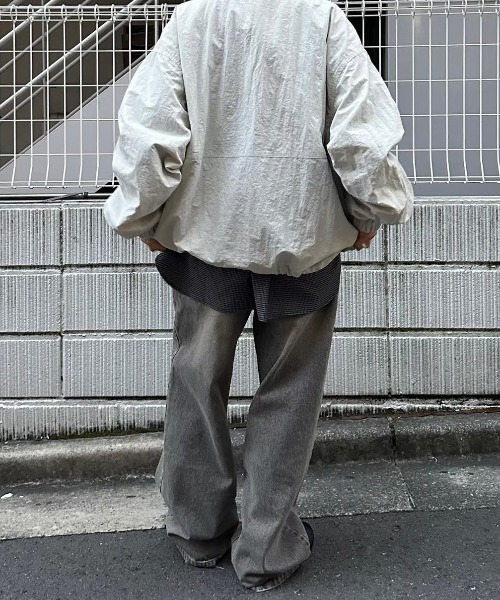 flaner（フラネ）の「Loose straight denim pants / ルーズストレートデニムパンツ（デニムパンツ・レディース・ブラック系その他/グレー・SMALL/MEDIUM/LARGE）」の18枚目の写真