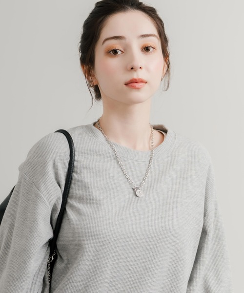 Rocky Monroe(ロッキーモンロー)の「オーバーサイズバルーンスリーブワッフルロングTシャツ(Tシャツ/カットソー・レディース・ブルー/チャコール/ホワイト/グリーン/ブラック/アイボリー/グレー・M/L)」の18枚目の写真