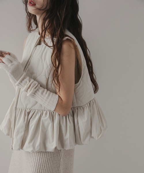 rectangle（レクタングル）の「フレアキルティングベスト（ベスト・レディース・アイボリー/ブラック・FREE）」の5枚目の写真