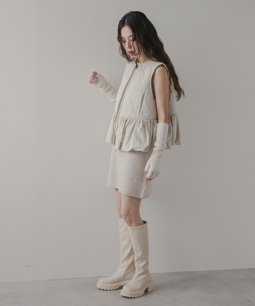 rectangle（レクタングル）の「フレアキルティングベスト（ベスト・レディース・アイボリー/ブラック・FREE）」の6枚目の写真