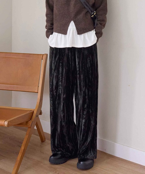 CHAN ME（チャンミ）の「ベロアタックワイドパンツ（その他パンツ・レディース・ダークブラウン/ブラック・MEDIUM/LARGE/X-LARGE）」の2枚目の写真