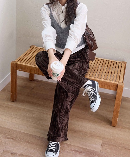 CHAN ME（チャンミ）の「ベロアタックワイドパンツ（その他パンツ・レディース・ダークブラウン/ブラック・MEDIUM/LARGE/X-LARGE）」の3枚目の写真