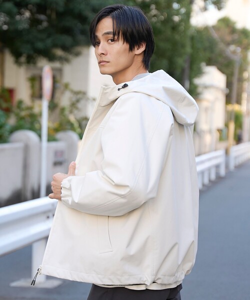 coen(コーエン)の「【好評につき新色登場】ウィンドブロックシェルターフードブルゾン【撥水、透湿、防風】(ブルゾン・メンズ・ブラック/ナチュラル/オリーブ/オフホワイト/モカ・S/M/L/XL)」の7枚目の写真