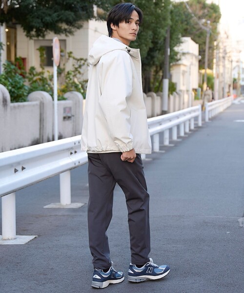 coen(コーエン)の「【好評につき新色登場】ウィンドブロックシェルターフードブルゾン【撥水、透湿、防風】(ブルゾン・メンズ・ブラック/ナチュラル/オリーブ/オフホワイト/モカ・S/M/L/XL)」の9枚目の写真