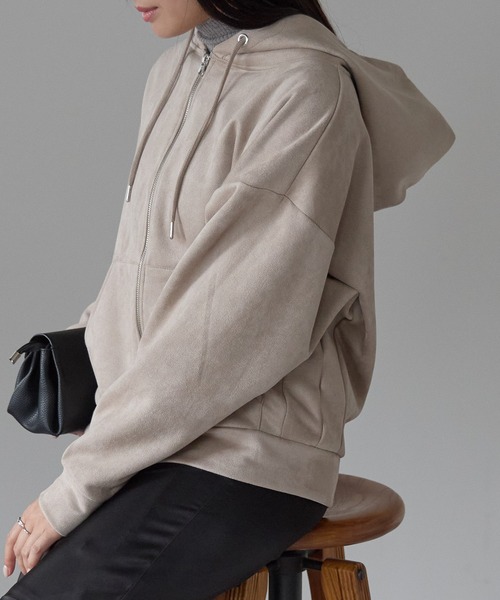 Fizz（フィズ）の「スウェードポンチドルマンパーカー（パーカー・レディース・ブラック/グレイッシュベージュ/アイボリー・M）」の9枚目の写真