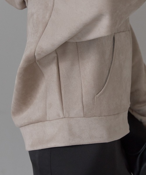 Fizz（フィズ）の「スウェードポンチドルマンパーカー（パーカー・レディース・ブラック/グレイッシュベージュ/アイボリー・M）」の11枚目の写真