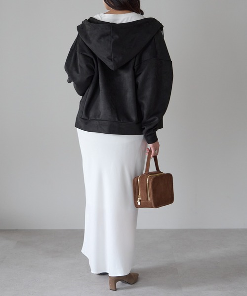 Fizz（フィズ）の「スウェードポンチドルマンパーカー（パーカー・レディース・ブラック/グレイッシュベージュ/アイボリー・M）」の14枚目の写真