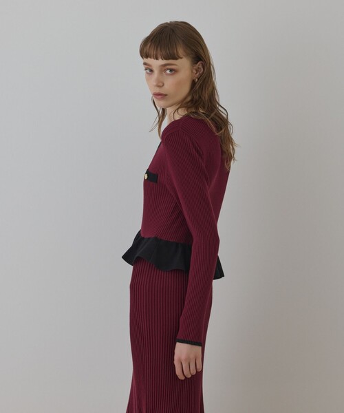 GRACE CONTINENTAL(グレースコンチネンタル)の「バイカラーニットワンピース(ワンピース・レディース・ホワイト/ボルドー/ブラック・36)」の15枚目の写真