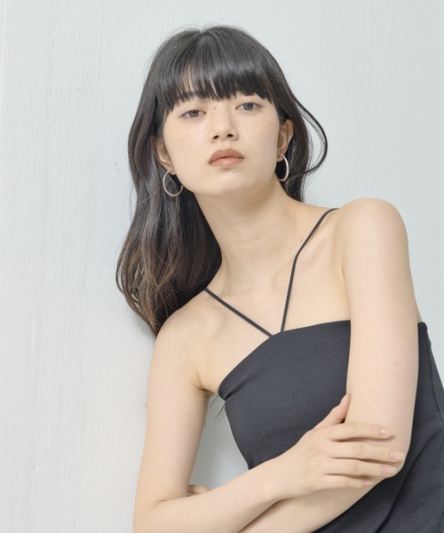ORLEAN(オルレアン)の「【ORLEAN】ビジュー フープピアス ストーン(ピアス(両耳用)・レディース・ゴールド/シルバー・フリー)」の13枚目の写真