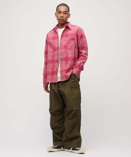 AVIREX（アヴィレックス）の「《WEB&DEPOT限定》ONE POINT FLANNEL CHECK SHIRT / ワンポイント フランネル チェックシャツ / AVIREX / アヴィレックス（シャツ/ブラウス・メンズ・モスグリーン/ピンク/ネイビー・L/XL/2XL/M）」の8枚目の写真