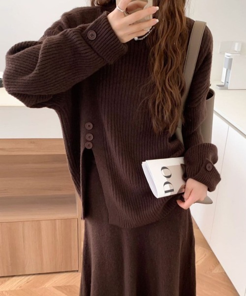 Forcement(フォースメント)の「【セットアップ】ゆったりニットトップス×上品フレアロングスカート(ニット/セーター・レディース・ブラウン/ホワイト/ダークグレー・FREE)」の8枚目の写真