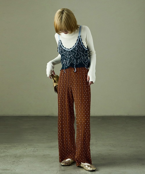 Fashion Letter（ファッションレター）の「ドットプリント プリーツイージーワイドパンツ（その他パンツ・レディース・ブラウン/ブラック・M/L）」の18枚目の写真