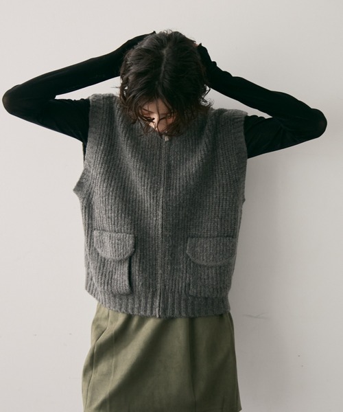 ポケット付きZIPベスト（ベスト）｜Trish（トリッシュ）のファッション