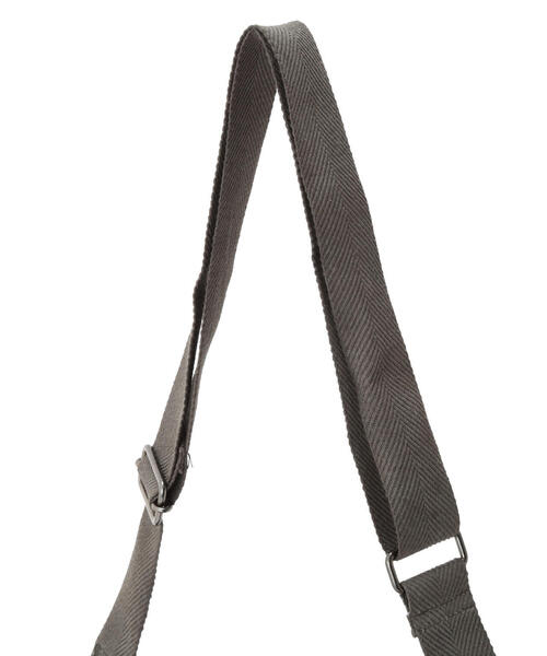 AVIREX(アヴィレックス)の「MILITARY FABRIC OILED CLOTH HELMET BAG / ミリタリー ファブリック クロス ヘルメットバッグ / AVIREX / アヴィレックス(ショルダーバッグ・メンズ・オリーブ系/ブラック・F)」の9枚目の写真