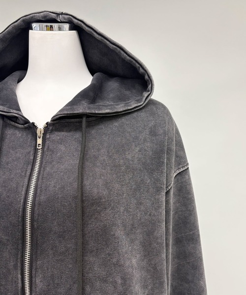 FOLLOWIN（フォロウィン）の「ユニセックスヴィンテージ加工ジップパーカー（パーカー・レディース・ブラック・FREE）」の18枚目の写真