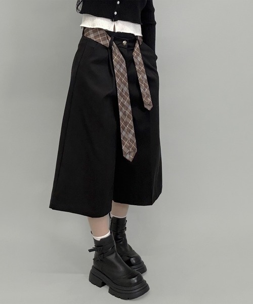 FOLLOWIN（フォロウィン）の「２color /サイドベルトヴィンテージグラデーション厚底ショートブーツ（ブーツ・レディース・ブラウン/ブラック・LARGE/MEDIUM/SMALL）」の4枚目の写真