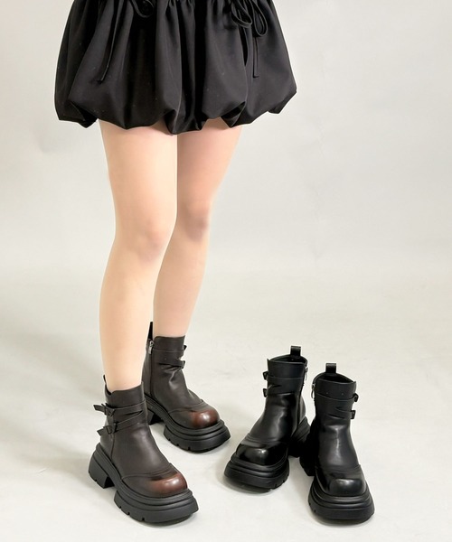 FOLLOWIN（フォロウィン）の「２color /サイドベルトヴィンテージグラデーション厚底ショートブーツ（ブーツ・レディース・ブラウン/ブラック・LARGE/MEDIUM/SMALL）」の13枚目の写真