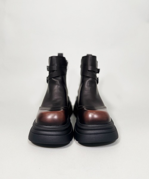 FOLLOWIN（フォロウィン）の「２color /サイドベルトヴィンテージグラデーション厚底ショートブーツ（ブーツ・レディース・ブラウン/ブラック・LARGE/MEDIUM/SMALL）」の19枚目の写真
