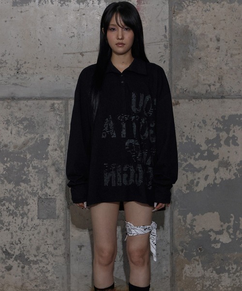 FANCY CLUB(ファンシークラブ)の「A'GEM/9 × .kom 『FANCY CLUB/ファンシークラブ』 BACK CROSS OVER FIT COLLAR TEE/バッククロス オーバーフィット 長袖Tシャツ(Tシャツ/カットソー・レディース・ブラック/ホワイト・FREE)」の11枚目の写真