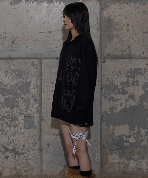 FANCY CLUB(ファンシークラブ)の「A'GEM/9 × .kom 『FANCY CLUB/ファンシークラブ』 BACK CROSS OVER FIT COLLAR TEE/バッククロス オーバーフィット 長袖Tシャツ(Tシャツ/カットソー・レディース・ブラック/ホワイト・FREE)」の12枚目の写真