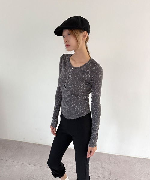 セール】星柄 スナップボタン ヘンリーネック ロングスリーブ Tシャツ