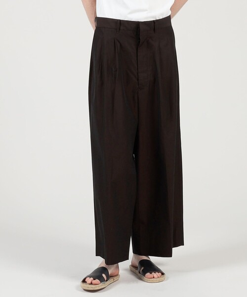 HAVERSACK（ハバーザック）の「HAVERSACK ATTIRE コットン タックワイドパンツ（その他パンツ・メンズ・ダークブラウン・M/L）」の2枚目の写真
