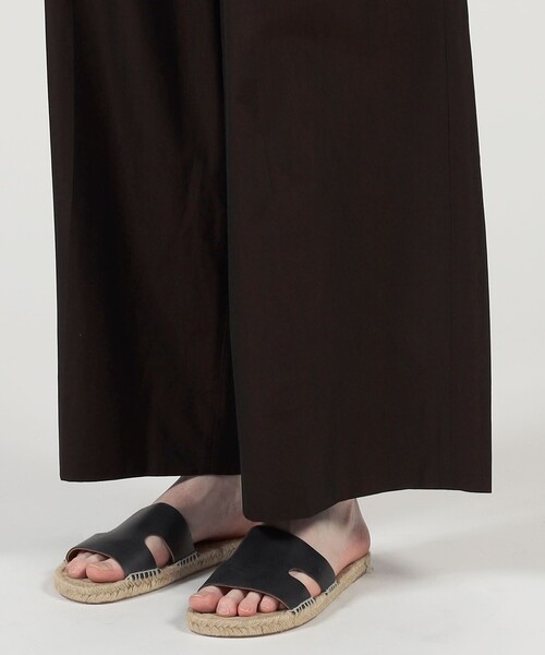 HAVERSACK（ハバーザック）の「HAVERSACK ATTIRE コットン タックワイドパンツ（その他パンツ・メンズ・ダークブラウン・M/L）」の9枚目の写真