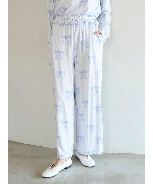 ジェラートピケ❤︎リボン柄ロングパンツ新品タグ付き ジェラートピケ gelato pique リボン柄ロングパンツ （OWHT