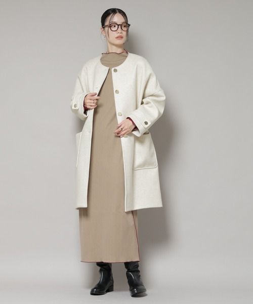 NANO universe(ナノユニバース)の「ノーカラーコクーンミドルコート(ノーカラーコート・レディース・ブラック/アイボリー/グレー・FREE)」の6枚目の写真
